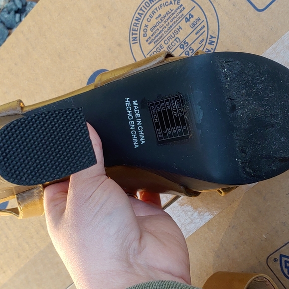 Forever 21 heels - Picture 6 of 6